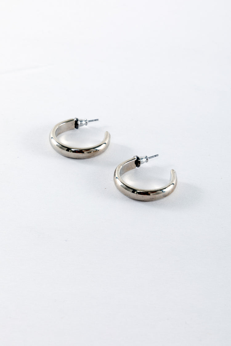 JWL34HE - Classic Hoop Earrings